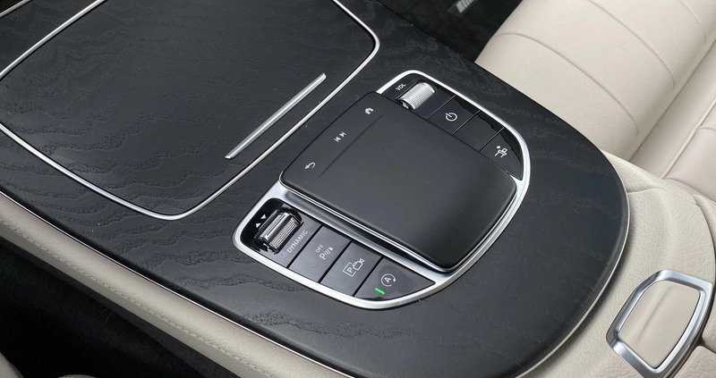 Mercedes-Benz Klasa E cena 249900 przebieg: 34912, rok produkcji 2020 z Staszów małe 326